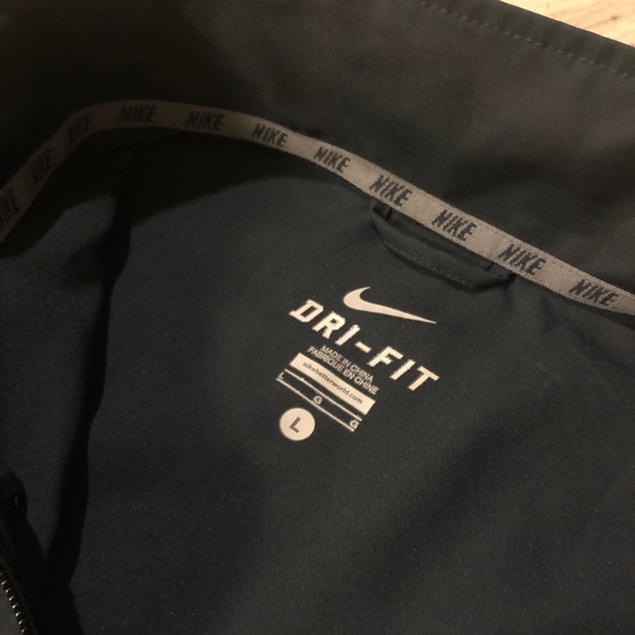 Nike Dri-Fit Men’s Jacket size Large - Picture 3 of 5